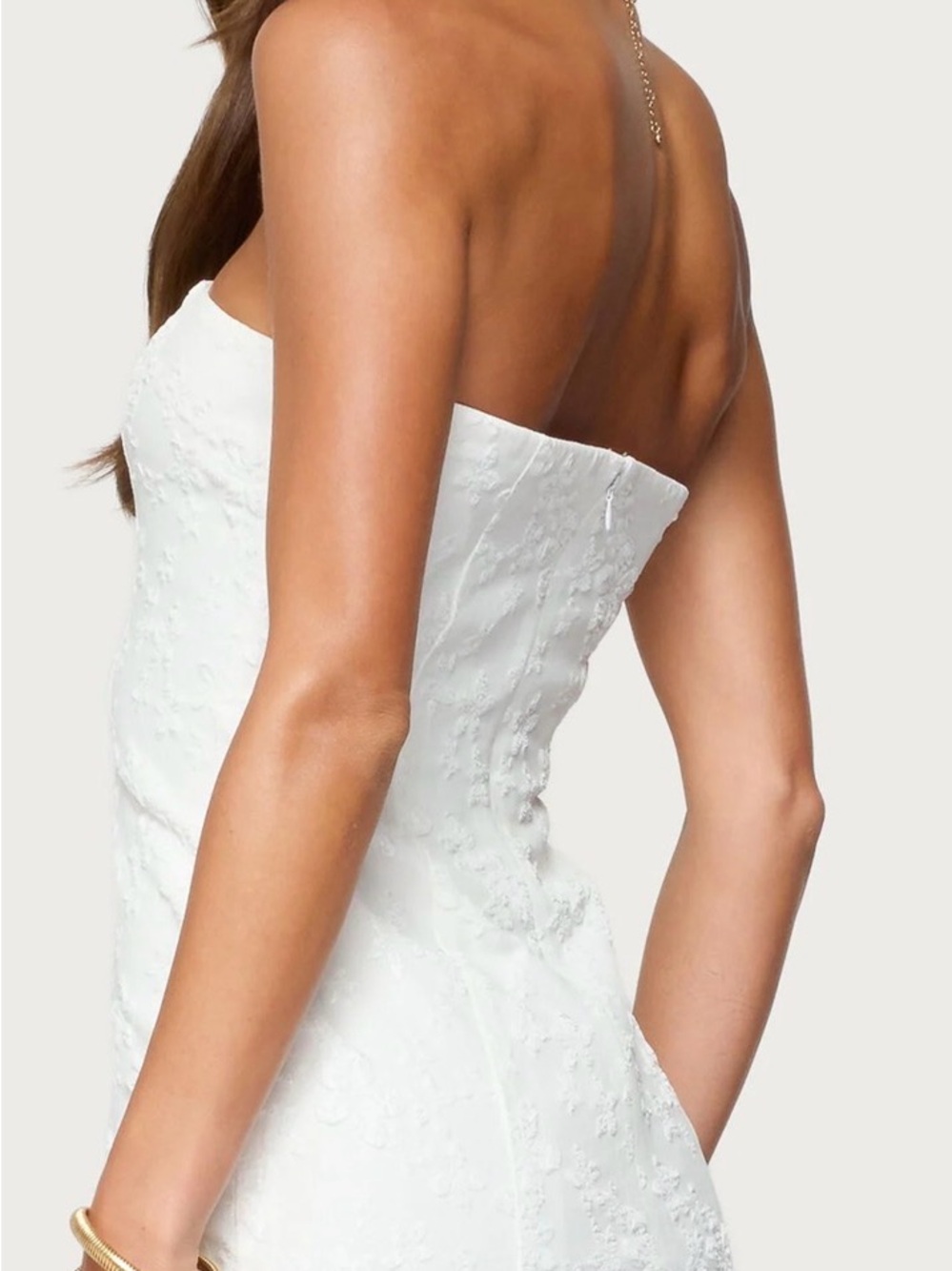 Edikted Textured Flowers Strapless Mini Dress Size Small NWT - Picture 3 of 6